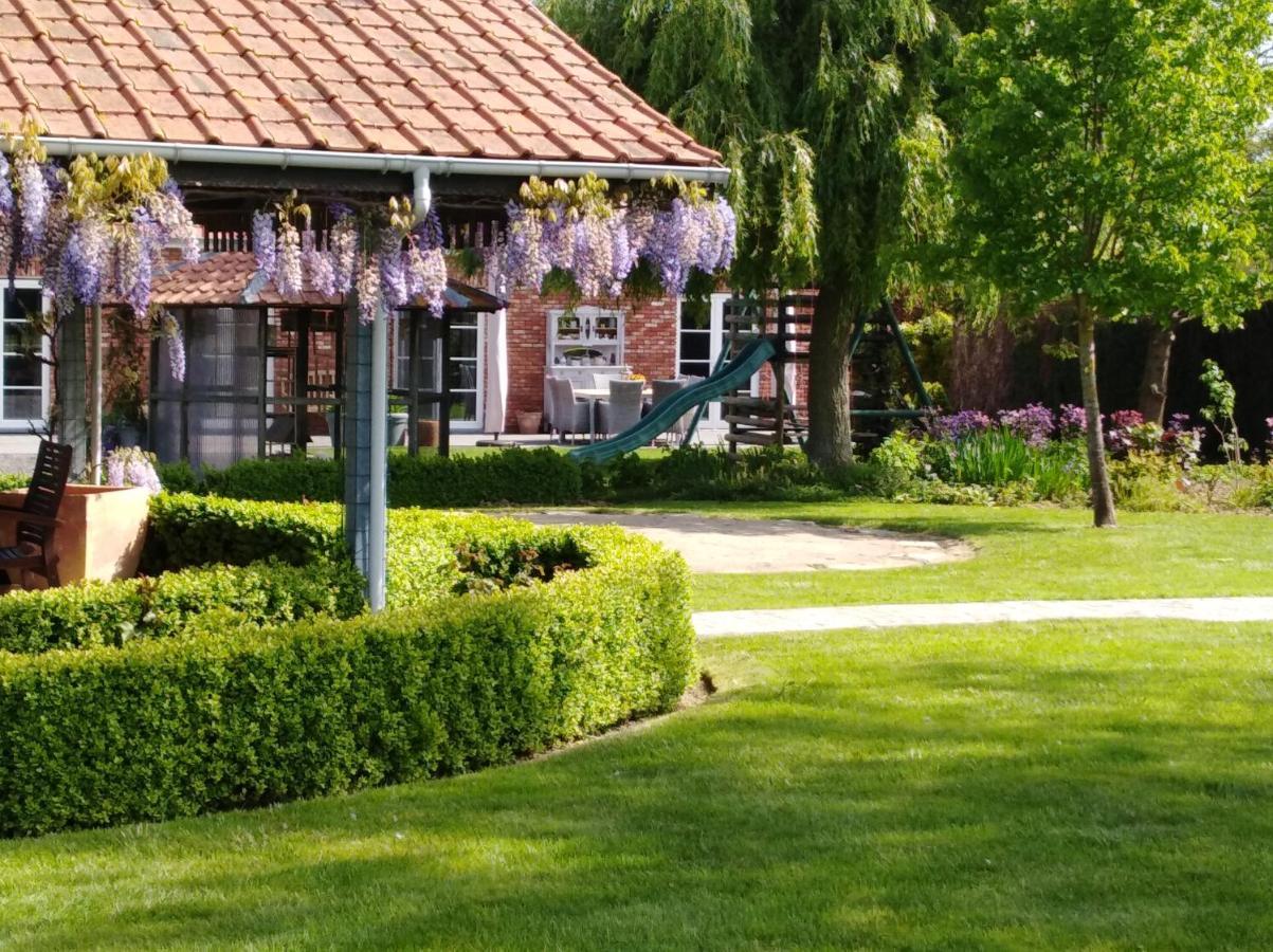 'T Hooghe Licht Bed & Breakfast Zonnebeke Dış mekan fotoğraf
